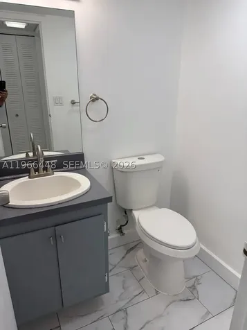 100 Bayview Drive Sunny Isles Beach FL 33160