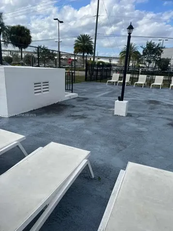 16450 NW 2nd Avenue Miami FL 33169