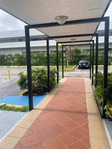 16450 NW 2nd Avenue Miami FL 33169