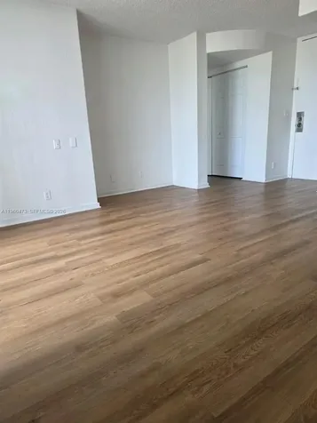 16450 NW 2nd Avenue Miami FL 33169