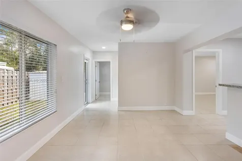 3241 NE 17th Avenue Oakland Park FL 33334