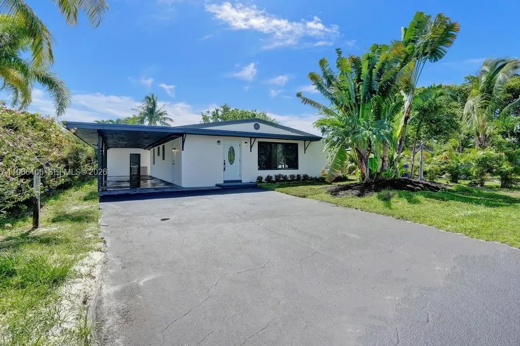 1628 NE 7th Avenue Fort Lauderdale FL 33305