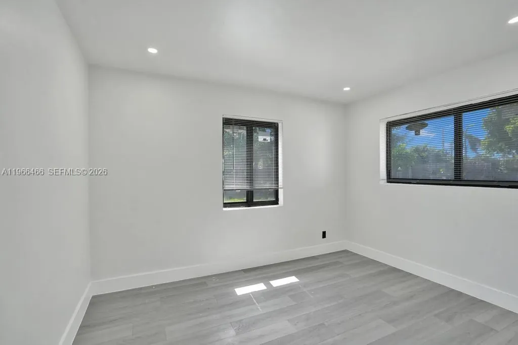 1628 NE 7th Avenue Fort Lauderdale FL 33305