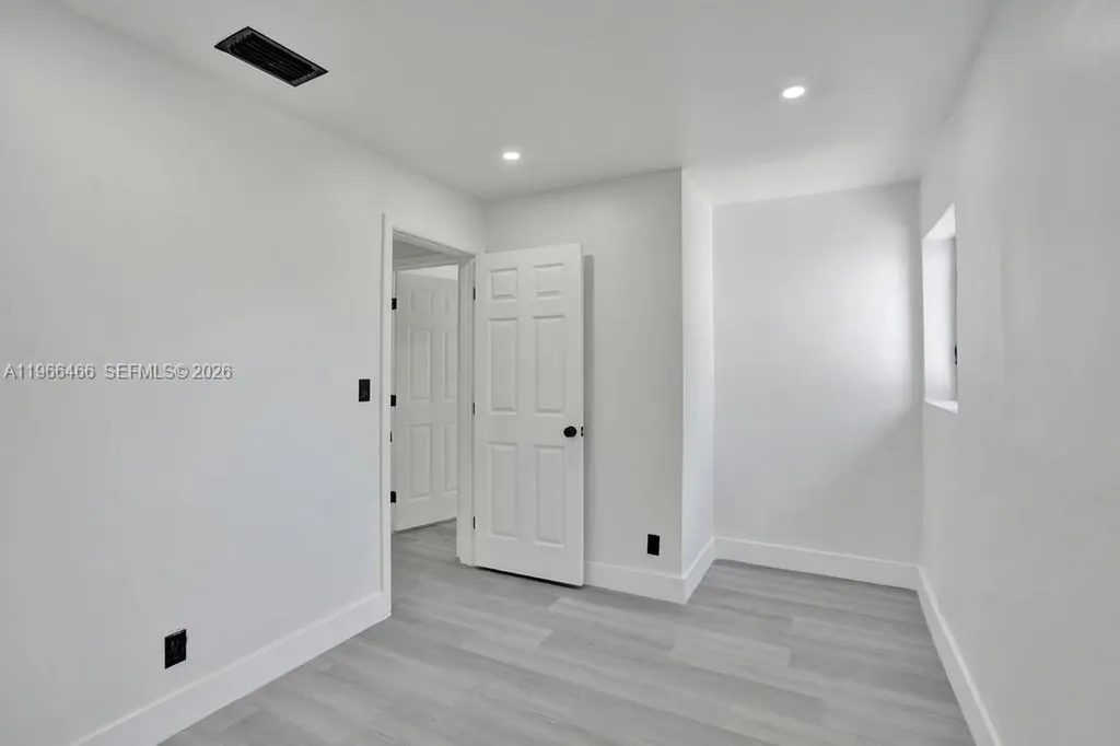 1628 NE 7th Avenue Fort Lauderdale FL 33305