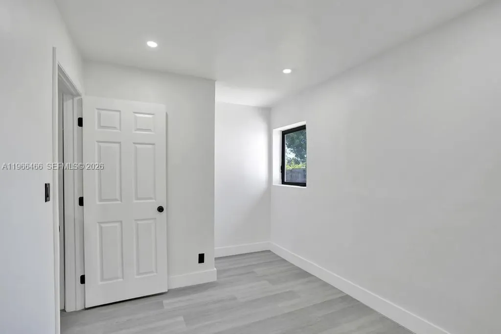 1628 NE 7th Avenue Fort Lauderdale FL 33305