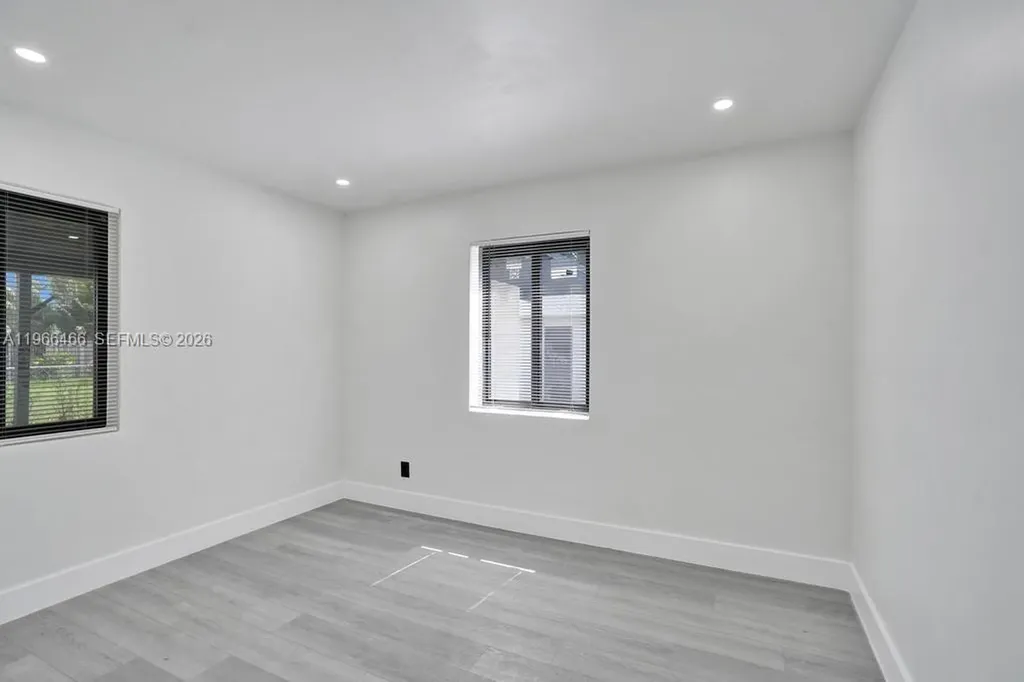 1628 NE 7th Avenue Fort Lauderdale FL 33305
