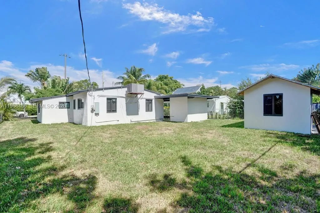 1628 NE 7th Avenue Fort Lauderdale FL 33305