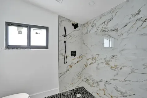 1628 NE 7th Avenue Fort Lauderdale FL 33305