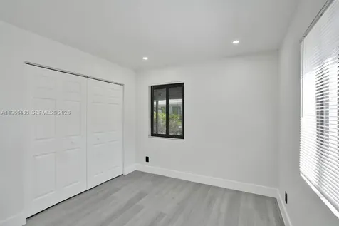 1628 NE 7th Avenue Fort Lauderdale FL 33305