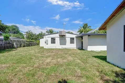 1628 NE 7th Avenue Fort Lauderdale FL 33305