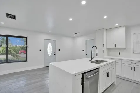 1628 NE 7th Avenue Fort Lauderdale FL 33305