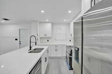 1628 NE 7th Avenue Fort Lauderdale FL 33305