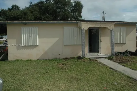 813 6th Avenue Florida City FL 33034