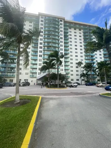 19390 Collins Avenue Sunny Isles Beach FL 33160