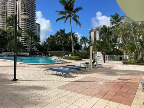 19390 Collins Avenue Sunny Isles Beach FL 33160