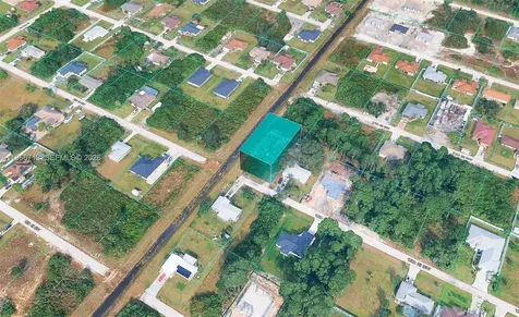 2718 12th Street SW Lehigh Acres FL 33976