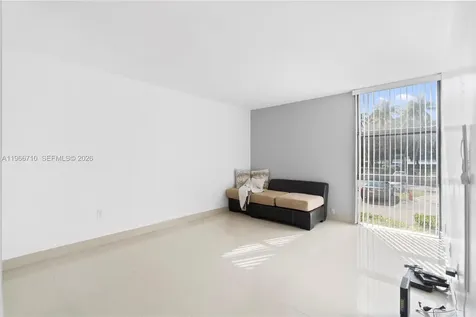 3675 N Country Club Drive Aventura FL 33180