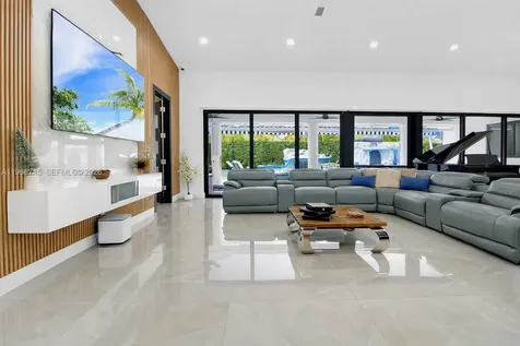 2600 SW 128th Avenue Miami FL 33175