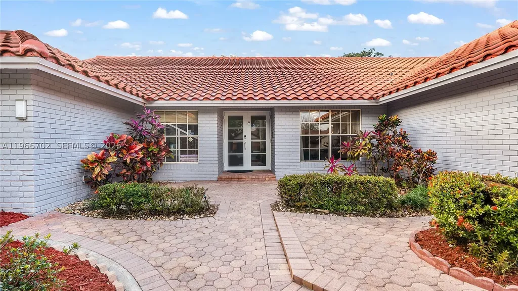 1510 NW 97th Terrace Coral Springs FL 33071