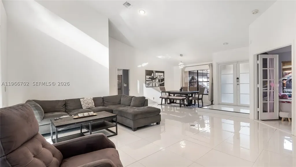 1510 NW 97th Terrace Coral Springs FL 33071