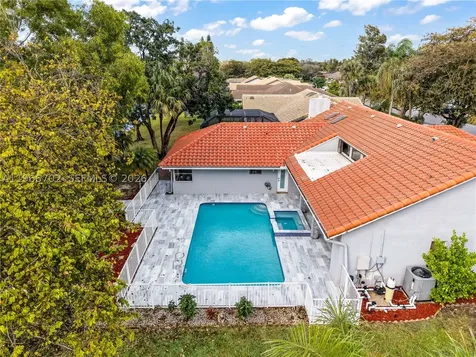 1510 NW 97th Terrace Coral Springs FL 33071