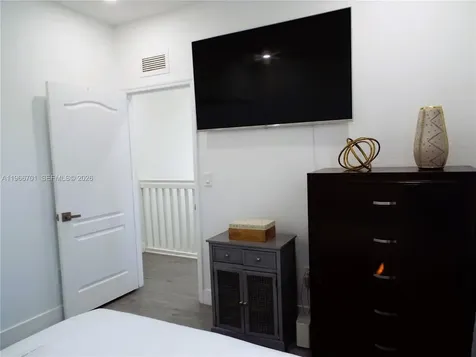 21470 SW 85th Path Cutler Bay FL 33189