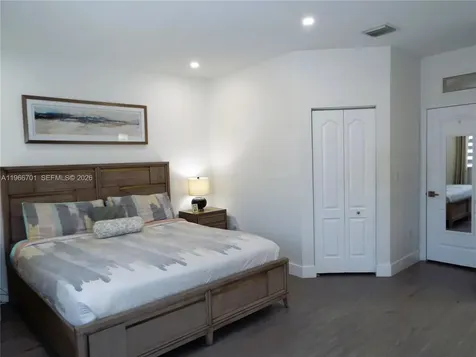 21470 SW 85th Path Cutler Bay FL 33189