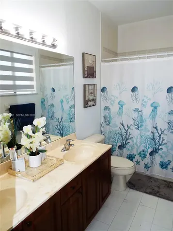 21470 SW 85th Path Cutler Bay FL 33189