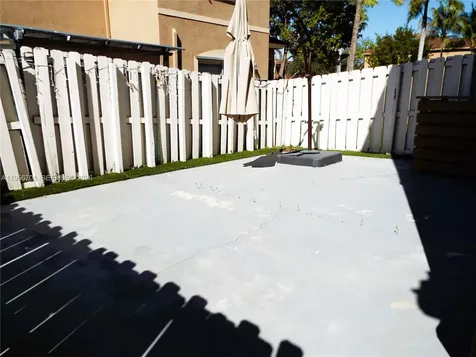 21470 SW 85th Path Cutler Bay FL 33189