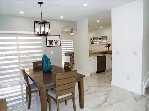 21470 SW 85th Path Cutler Bay FL 33189