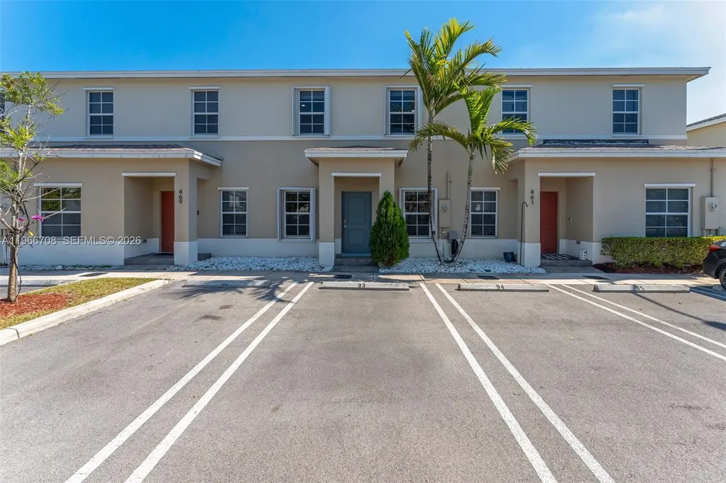 465 NE 5th Place Florida City FL 33034