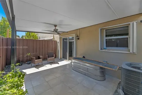 465 NE 5th Place Florida City FL 33034