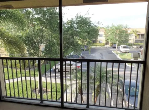1281 SW 46th Avenue Pompano Beach FL 33069