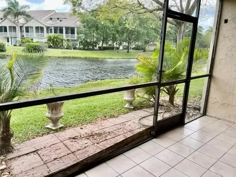 613 N University Drive Plantation FL 33324