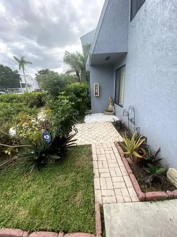 613 N University Drive Plantation FL 33324