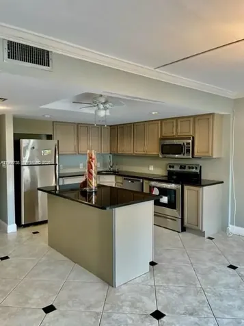 613 N University Drive Plantation FL 33324