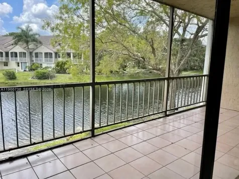 613 N University Drive Plantation FL 33324