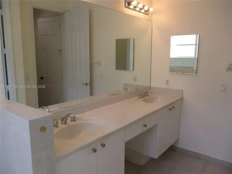 8803 SW 206th Lane Cutler Bay FL 33189