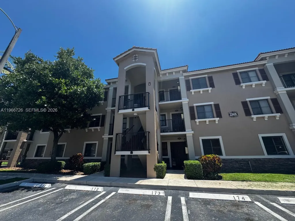 22621 SW 88th Place Cutler Bay FL 33190