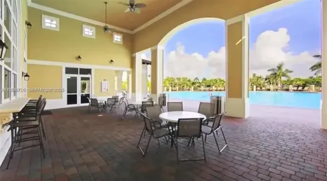 22621 SW 88th Place Cutler Bay FL 33190