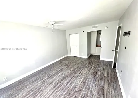 17021 N Bay Road Sunny Isles Beach FL 33160