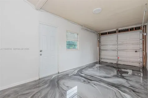 2916 Hawthorne Street Sarasota FL 34239