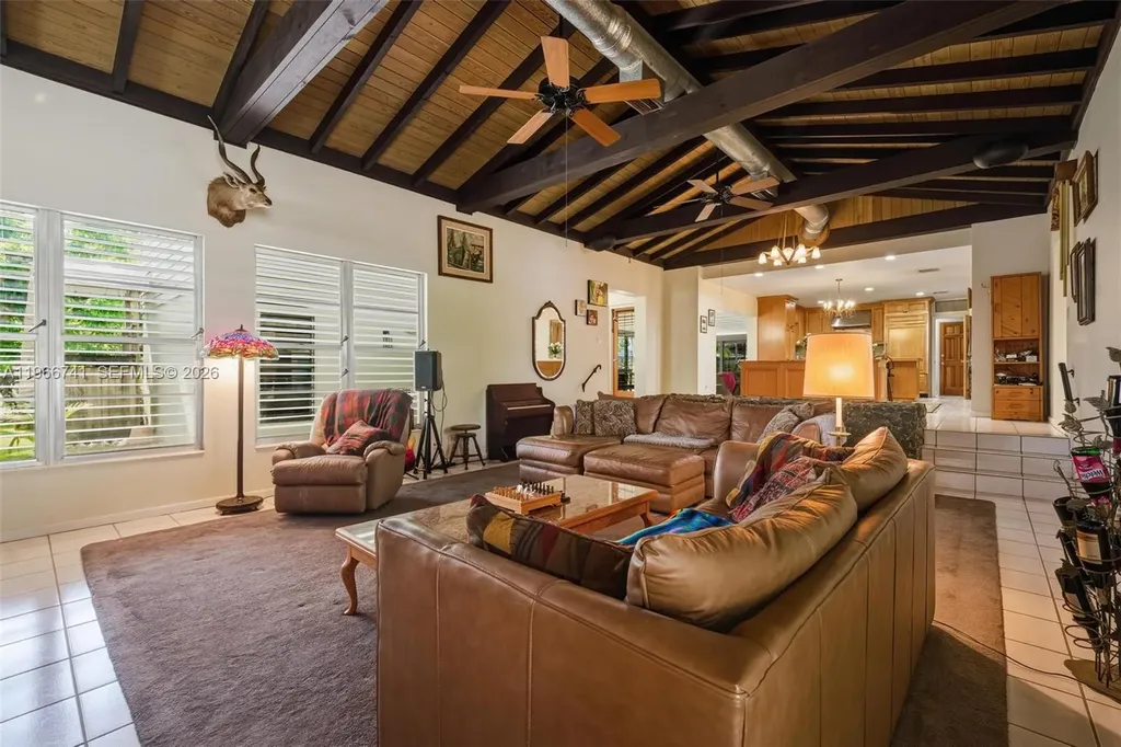 1400 SW 12th Court Fort Lauderdale FL 33312