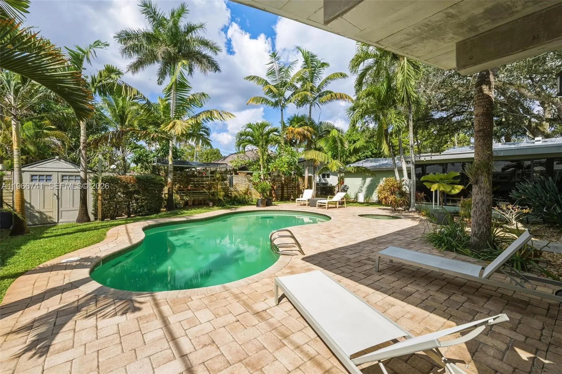 1400 SW 12th Court Fort Lauderdale FL 33312