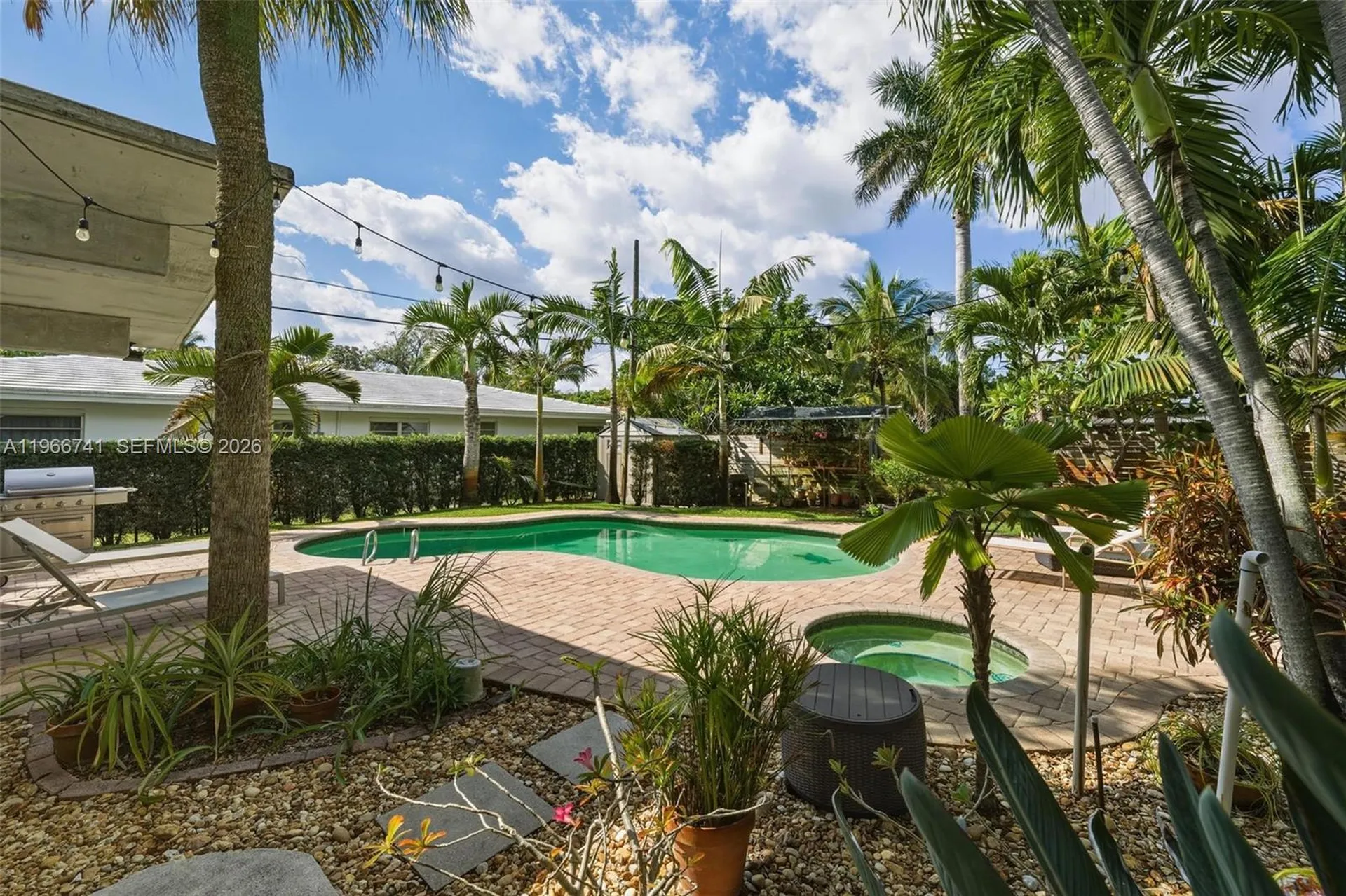 1400 SW 12th Court Fort Lauderdale FL 33312