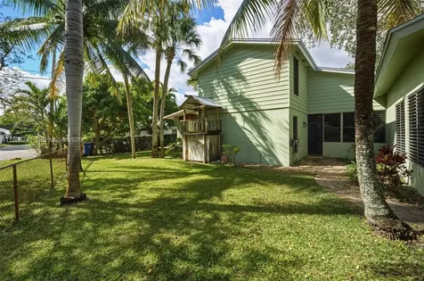 1400 SW 12th Court Fort Lauderdale FL 33312