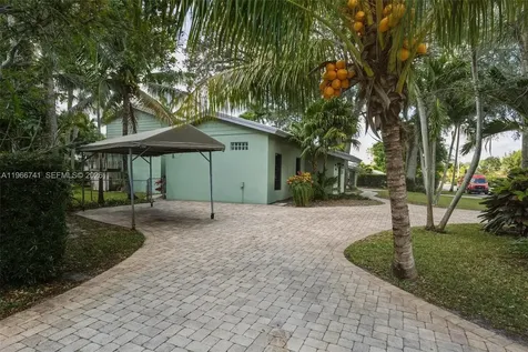 1400 SW 12th Court Fort Lauderdale FL 33312