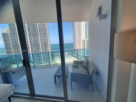 17550 Collins Sunny Isles Beach FL 33160
