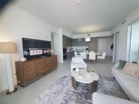 17550 Collins Sunny Isles Beach FL 33160