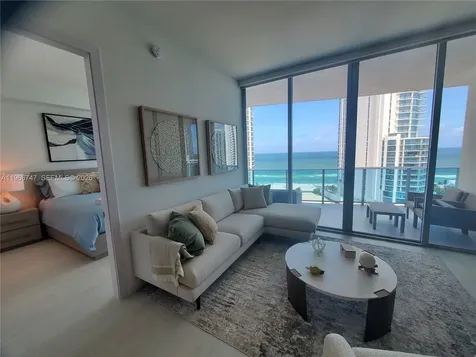 17550 Collins Sunny Isles Beach FL 33160